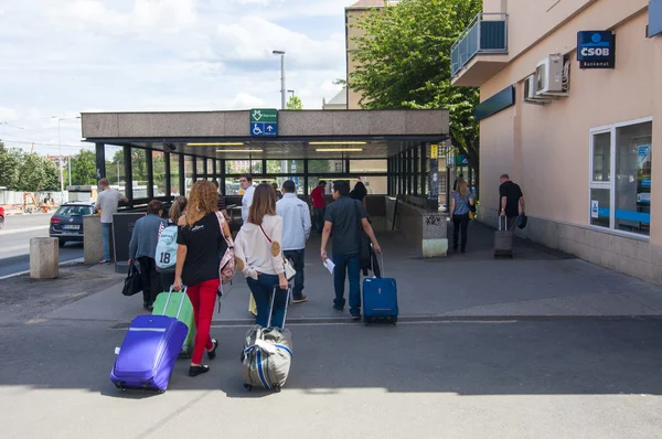 Praag dejvicka metro station — Stockfoto