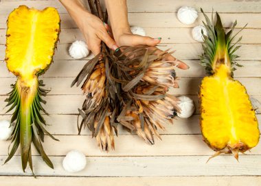 Protea kurutulmuş çiçek buketi ve marshmallow kırsal tarzda
