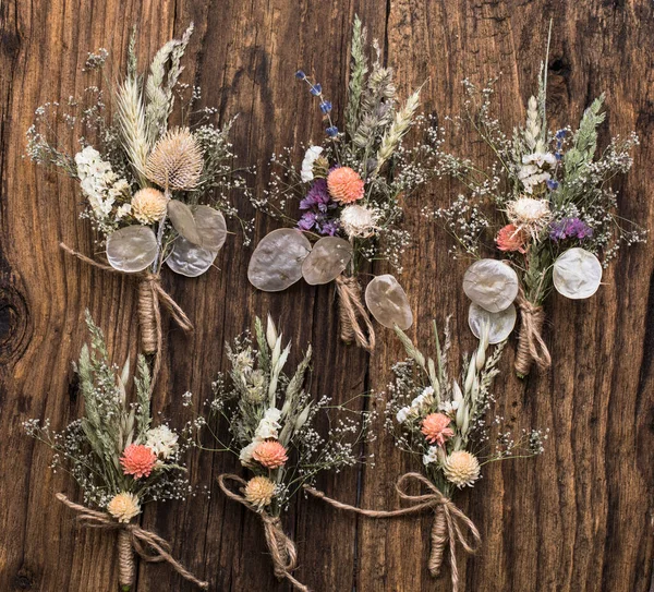 Gäng Vilda Ängen Somrig Bukett Rustika Bukett Torkade Blommor Bukett Stockfoto