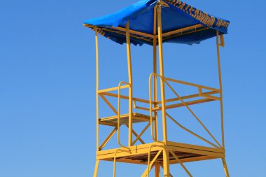 Cankurtaran Kulesi arasında açık mavi gökyüzü