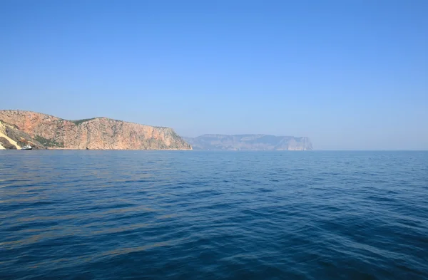 Blick auf den Strand vom Meer aus — Stockfoto