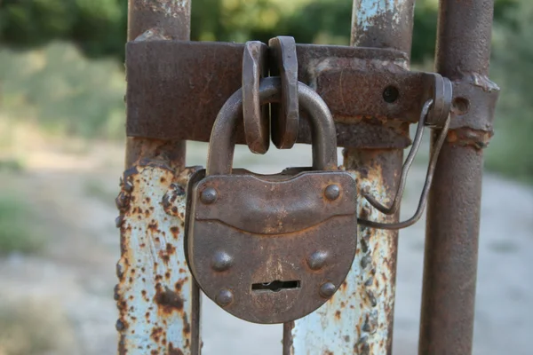 Rusty padlock — Stock Photo, Image