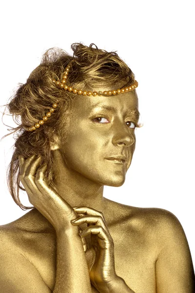 Golden woman with pearls — Stock Photo, Image