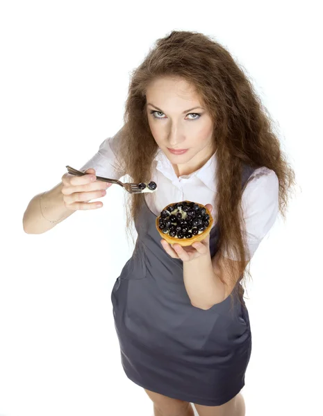 Vrouw genieten van cake — Stockfoto