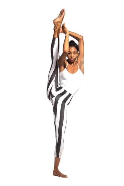 Vertical splits. Latina dancer girl, isolated — Stock Photo, Image