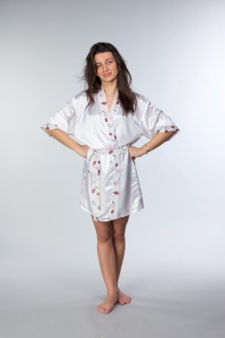 sabahlığı genç güzel esmer