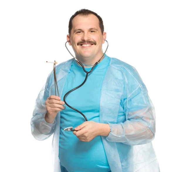 Raucher Arzt mit blauem Gewand — Stockfoto