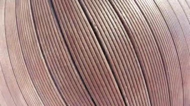 boş bir havuza Yunanistan tatil üzerinde uçan