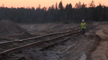 İnşaat alanında kadına