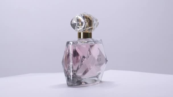 Elegance Avon Perfume Bottle Rotation Studio Mar 2022 London — Stock Video