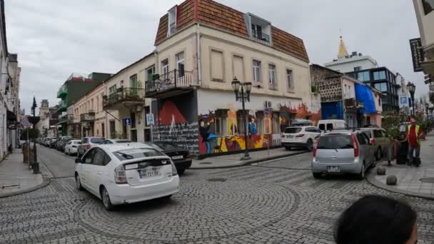 Menschen Drängen Sich Durch Enge Gassen Historischen Teil Der Stadt — Stockvideo