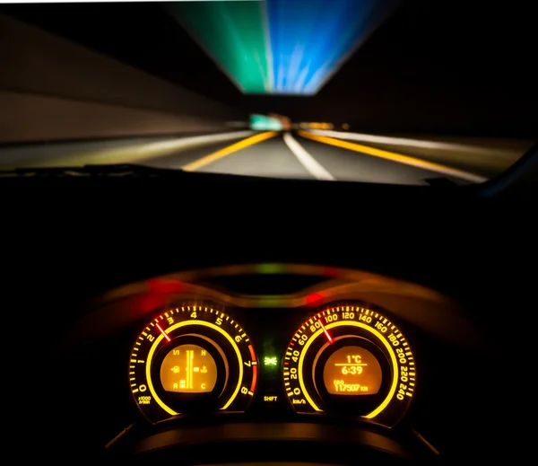 Speeding car dashboard — Stock Photo, Image