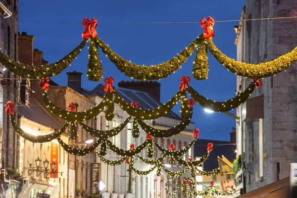 Winkel straat 's nachts, galway — Stockfoto