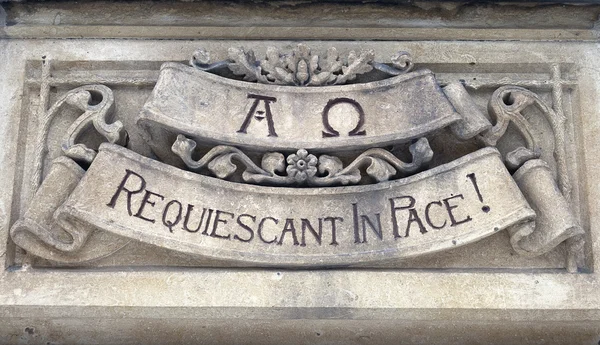 Gravestone with the letters rip — Stock Photo, Image