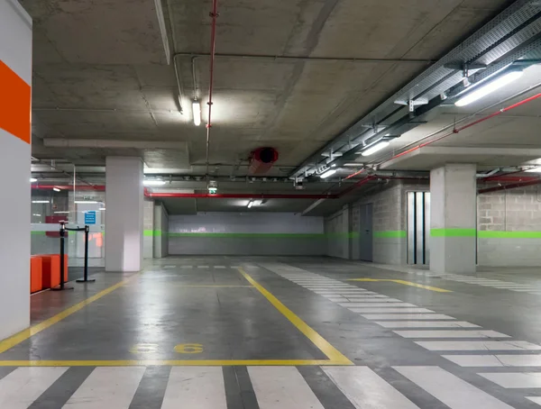 Underground parking — Stock Photo, Image