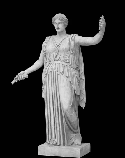Staty av romerska Ceres eller grek Demeter isolerad på svart med klippbana. Jordbrukets gudinna, skörd, säd och kärleken mellan mor och barn. Forntida skulptur — Stockfoto