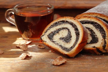 bir haşhaş ile taze rulo