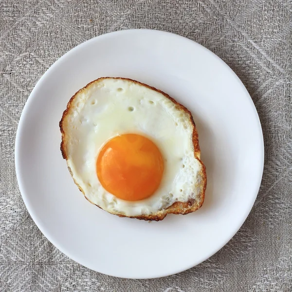 Huevo frito en —  Fotos de Stock