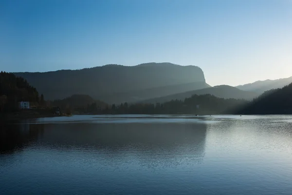 トリグラフ国立公園にある湖 スロベニアのジュリアン アルプス ヨーロッパ — ストック写真