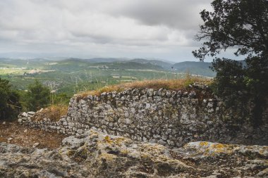 Yaz manzarası. Garraf 'a bak. Olerdola, Katalonya, İspanya