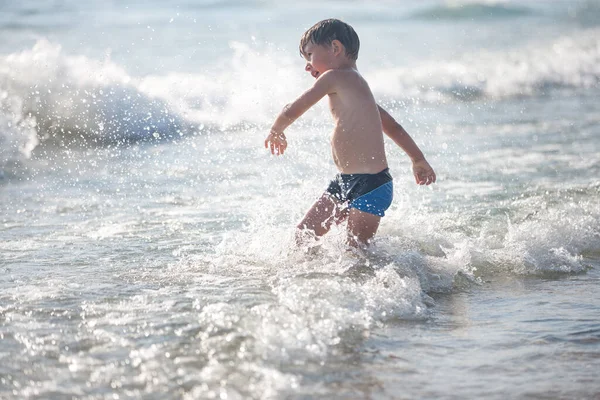 Little Boy Beach Selective Focus Summer Time Concept Relaxation Healthy — Photo