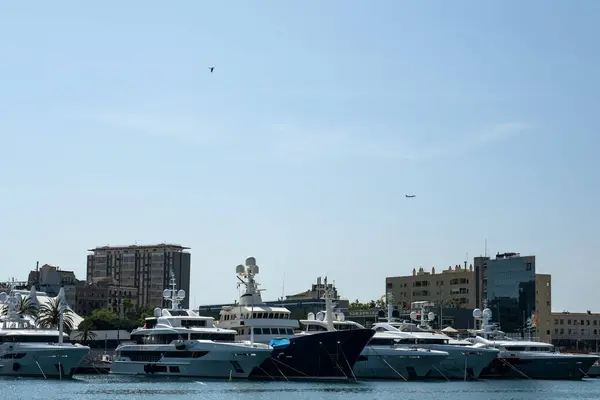 Barcelone Catalogne Espagne Mai 2022 Yachts Port Vell City Landscape — Photo