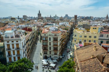 Valencia, İspanya - 06 Ağustos 2019: Valencia 'nın tarihi merkezinin panoramik görüntüsü