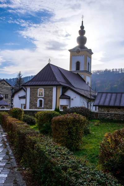 Pohled Řecko Katolický Kostel Velikého Bazalky Medzilaborce Slovensku — Stock fotografie