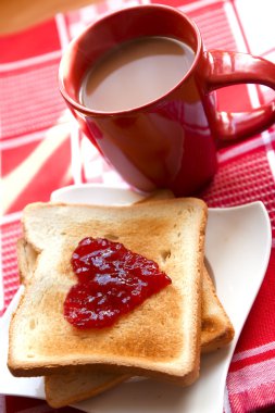 reçel ile tost