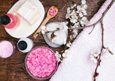 Bahar spa natürmort