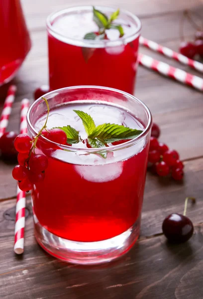 Koude berry drankje — Stockfoto