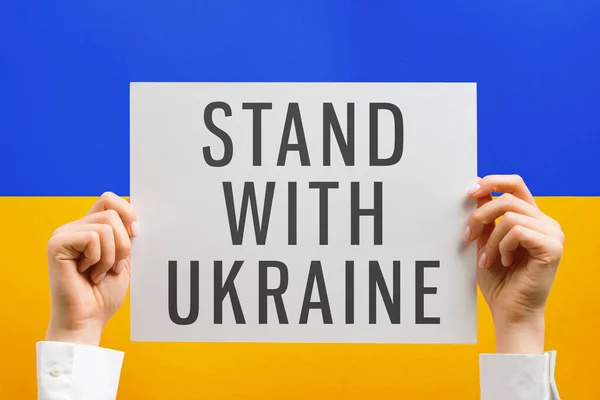 Mains Tenant Affiche Avec Texte Stand Ukraine Guerre Ukraine Crise — Photo
