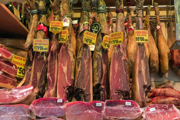 Pierna de jamón serrano español — Foto de Stock