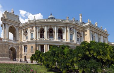 Opera Tiyatrosu