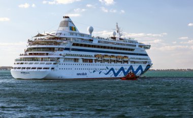 Cruise Gemi aida aura