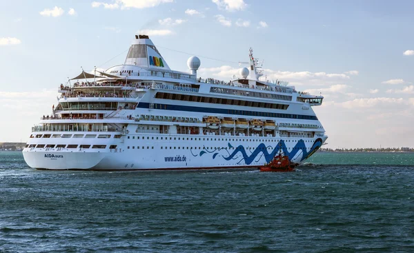 Cruise ship Aida Aura — Stock Photo, Image