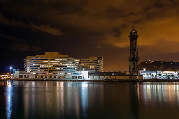 Noc port vell barcelona. Hiszpania. — Zdjęcie stockowe