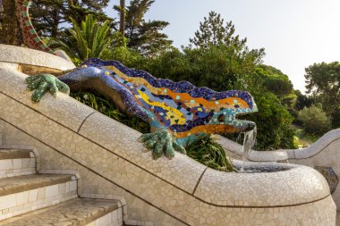 Salamandra antoni gaudi Mozaik