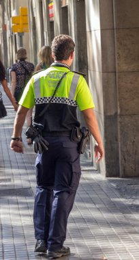 Polis