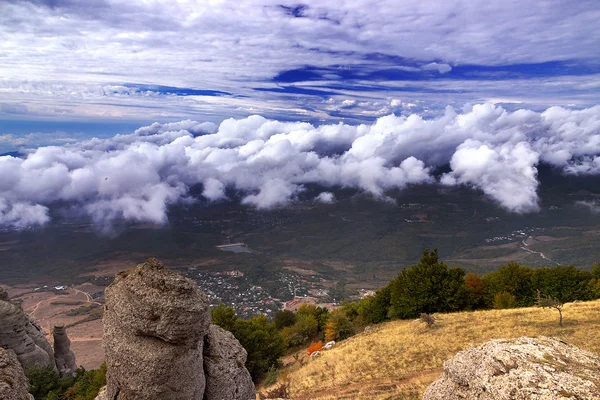 Paisagem montanhosa panorâmica — Fotografia de Stock