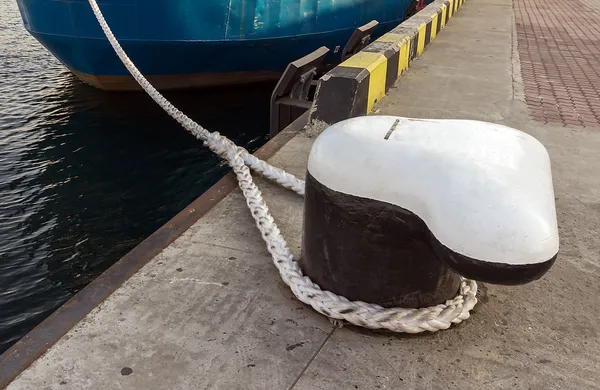 Bollard — Stock Photo, Image