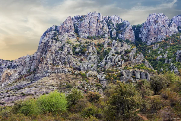 Verão paisagem de montanha — Fotografia de Stock