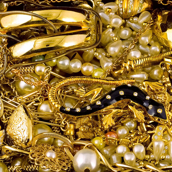 Золотой фон