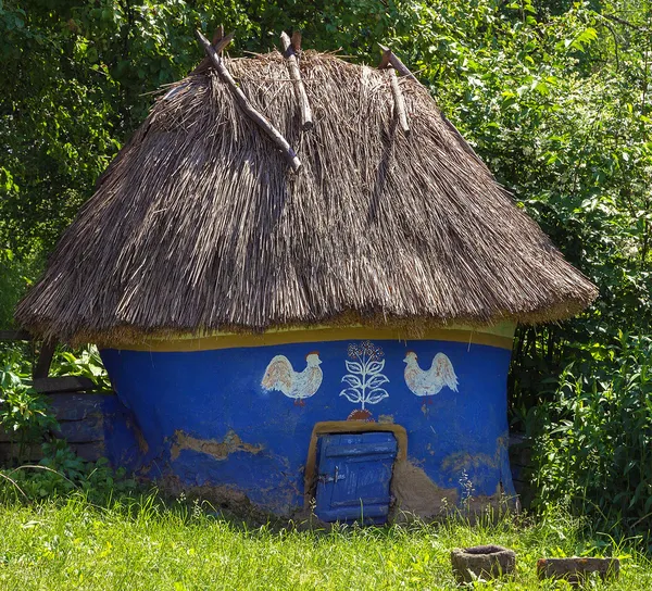 Old henhouse — Stock Photo, Image