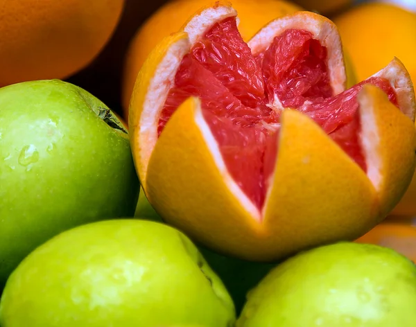 Apple-зелені, грейпфрут — стокове фото