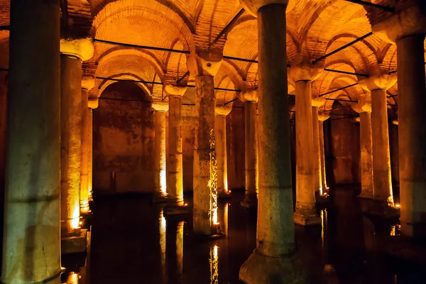 Basilikan cistern — Stockfoto