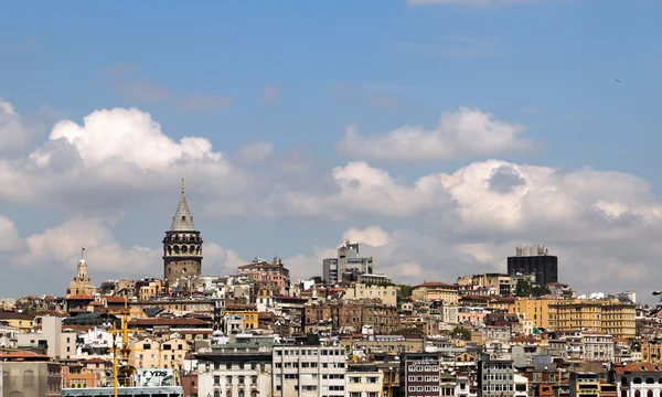 Most Galata oraz wieża — Zdjęcie stockowe