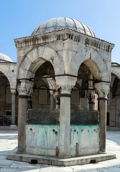 Brunnen in Istanbul — Stockfoto