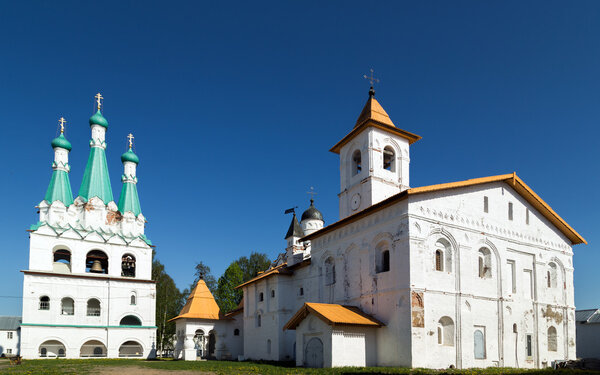 Church of the Protection of the Theotokos with refectory of Svir