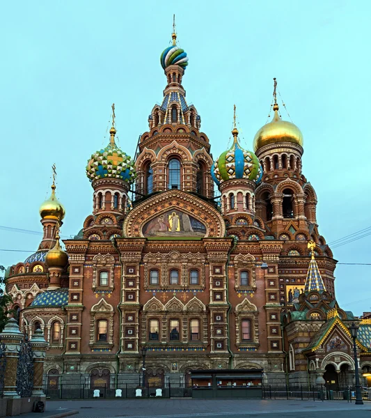 San Petersburgo, Rusia, Iglesia Ortodoxa "Spas na Krovi ". — Foto de Stock